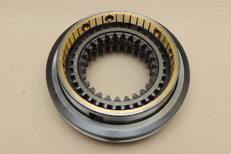 Фото синхронізатора коробки передач БМП